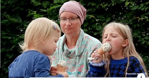 Unheilbar kranke Familie: Das letzte Kind in einer Familie, in der alle an Krebs erkrankt sind, erhielt schreckliche Diagnose